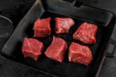 Свинина ошеек на шашлык 1 кг - купить в Ахматово